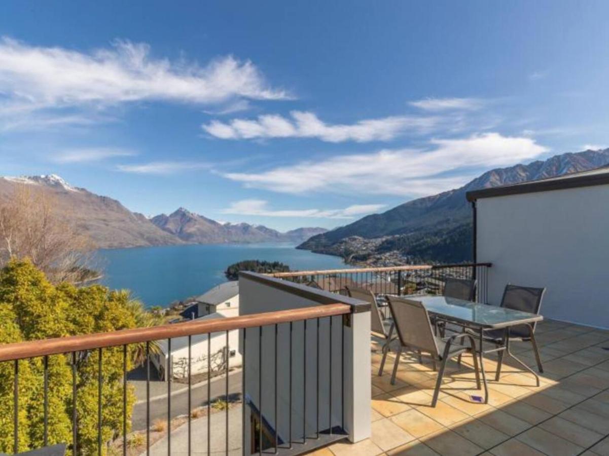 Villa Lakeview Oasis Queenstown Exterior foto